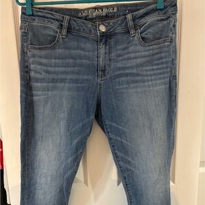 Super stretch American eagle jeans